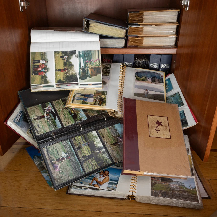 Albumes de fotografías desordenados