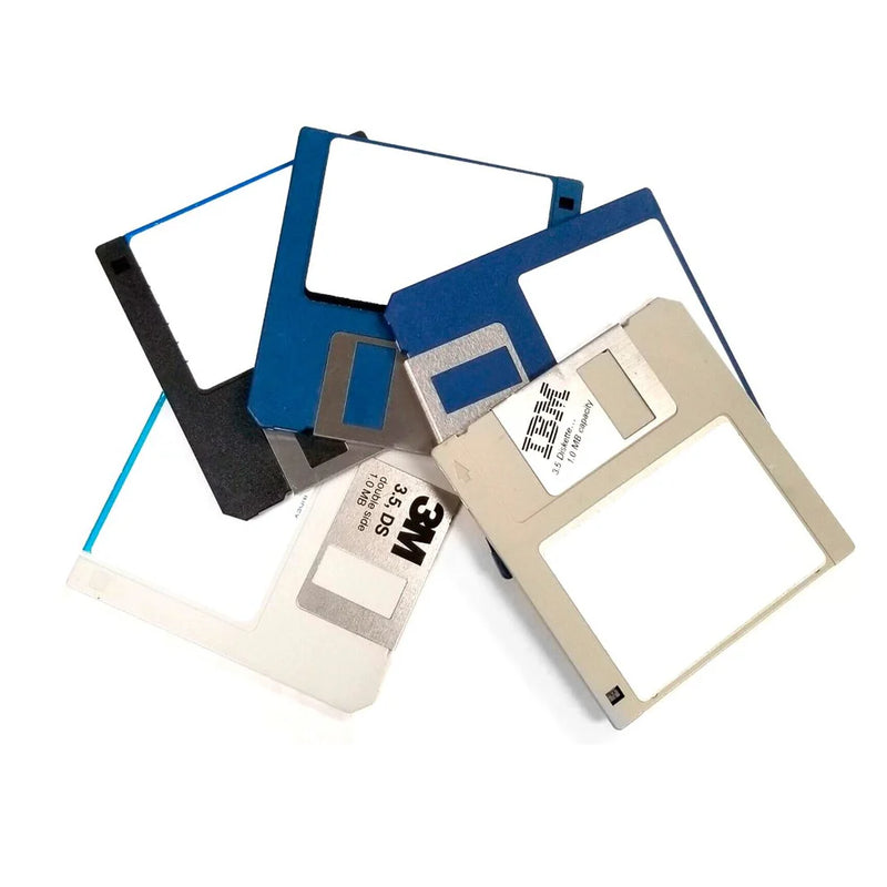 Disquetes antiguos marca IBM y 3M
