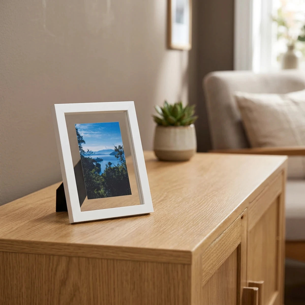 Marco de madera MDF Blanco en velador