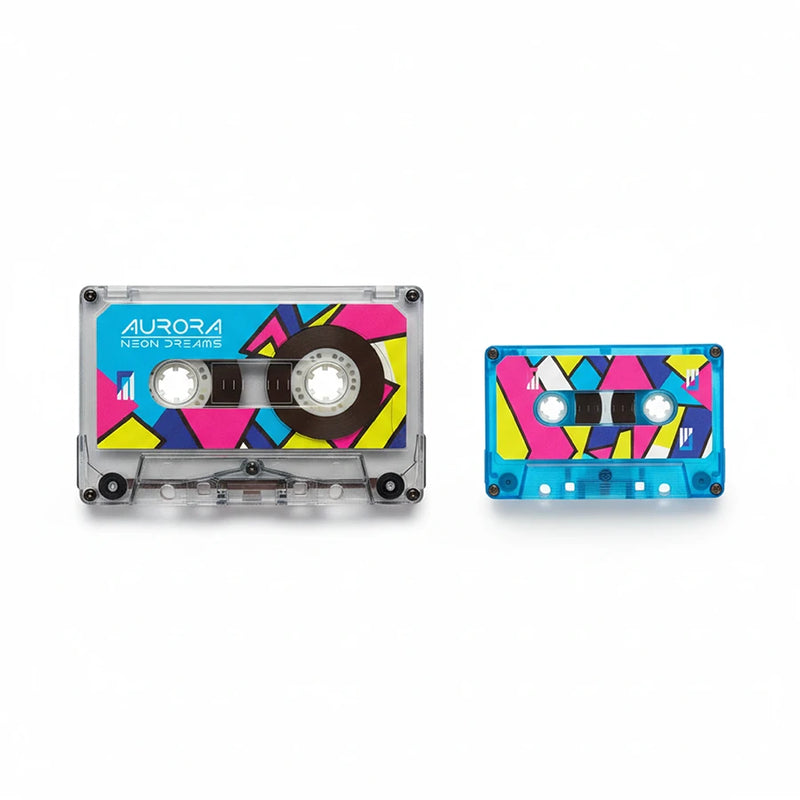 Dos casetes de audio de diferentes tamaños